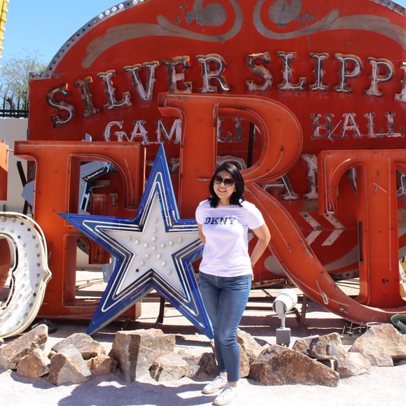 Meet me, Shellz ๐ - Picture 1 of 16